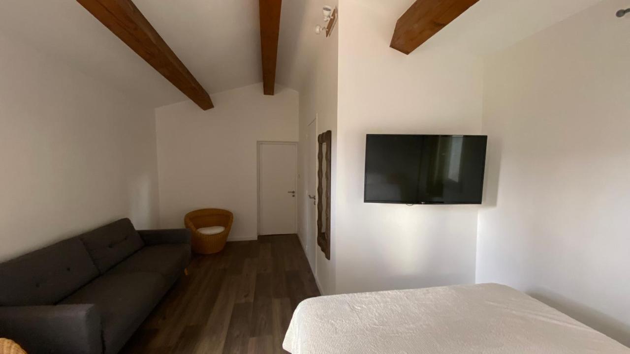 Les Magnolias Bed & Breakfast Marseille Luaran gambar